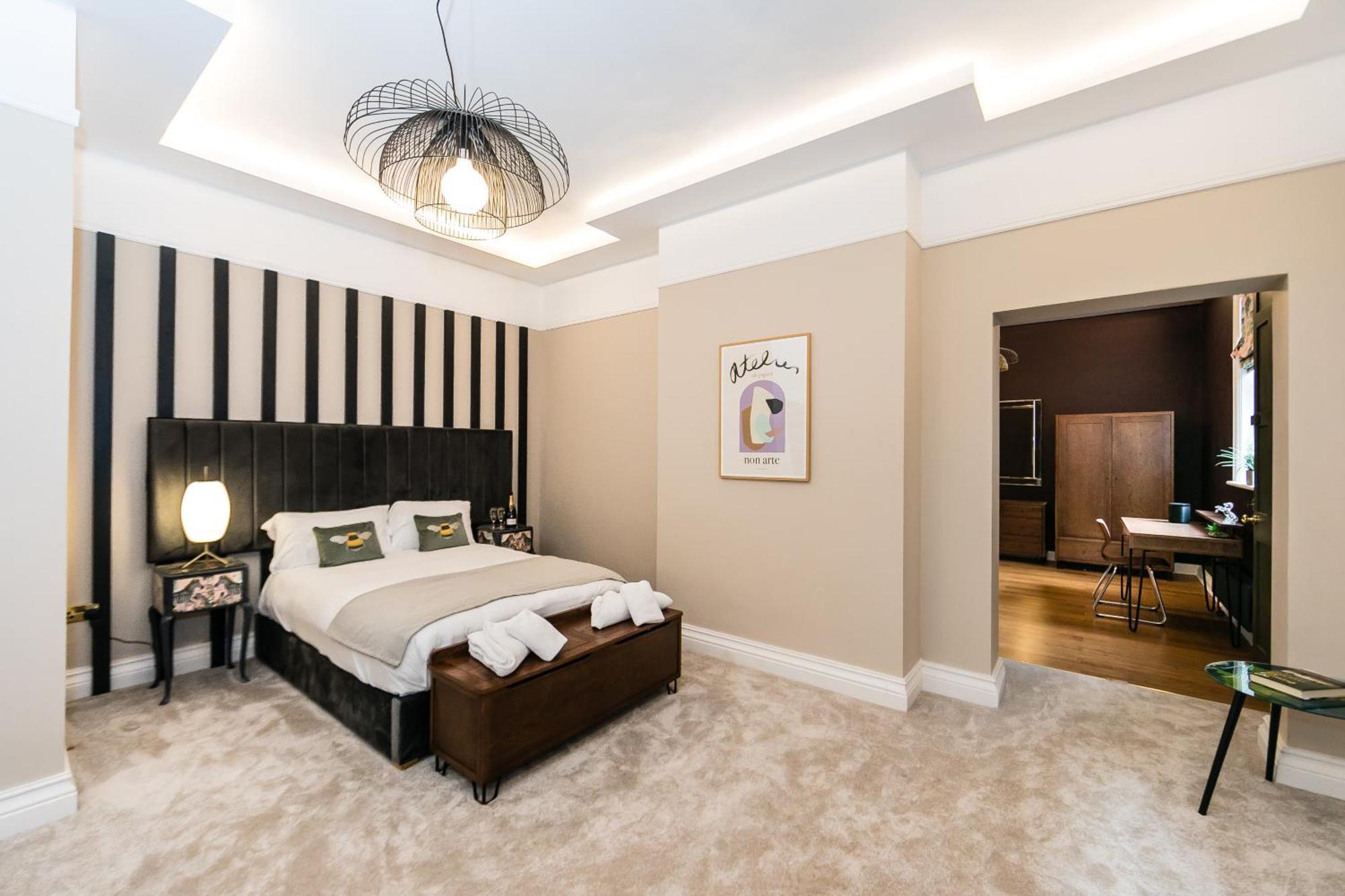 פונטפרקט Hillthorpe Manor By Maison Parfaite - Large Country House With Hot Tub מראה חיצוני תמונה