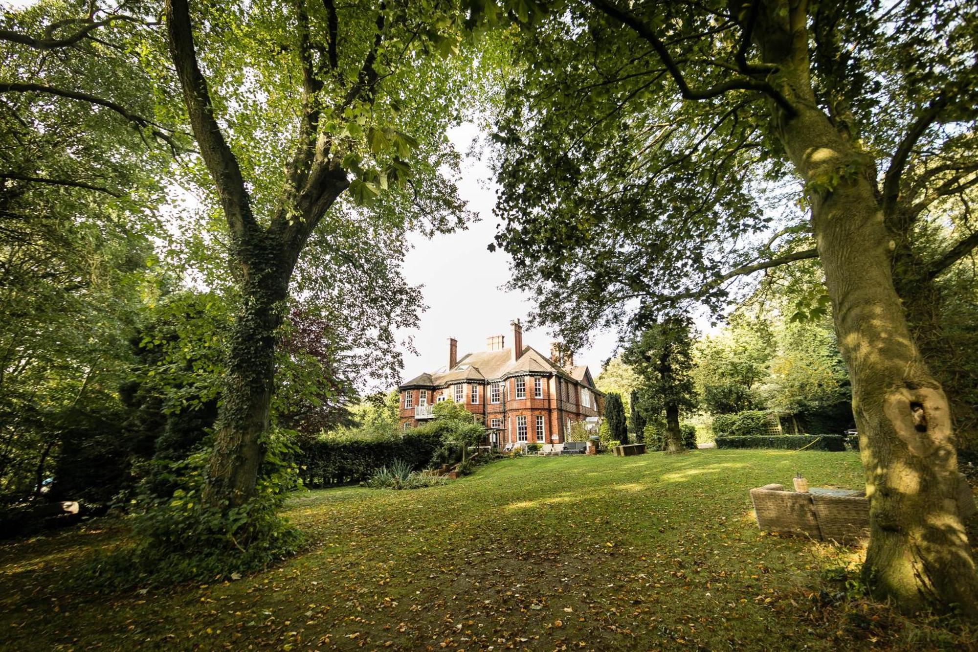 פונטפרקט Hillthorpe Manor By Maison Parfaite - Large Country House With Hot Tub מראה חיצוני תמונה